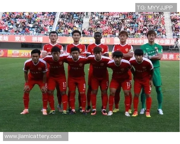 南京乒乓球队在选拔赛中以60分稳居积分榜首位展现强劲实力 南京乒乓球队在选拔赛中以60分稳居积分榜首位展现强劲实力